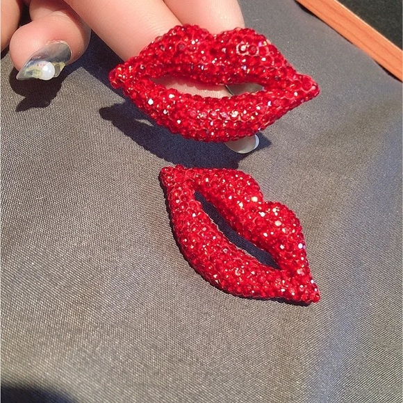 Fancy Red Lips Stud Earrings - Picture 2 of 3